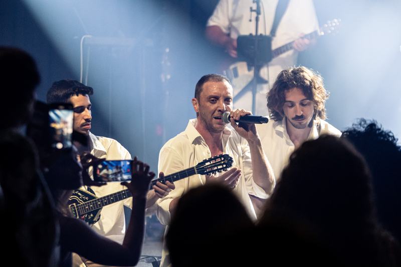 הטברנס בהופעה – תמונה 5